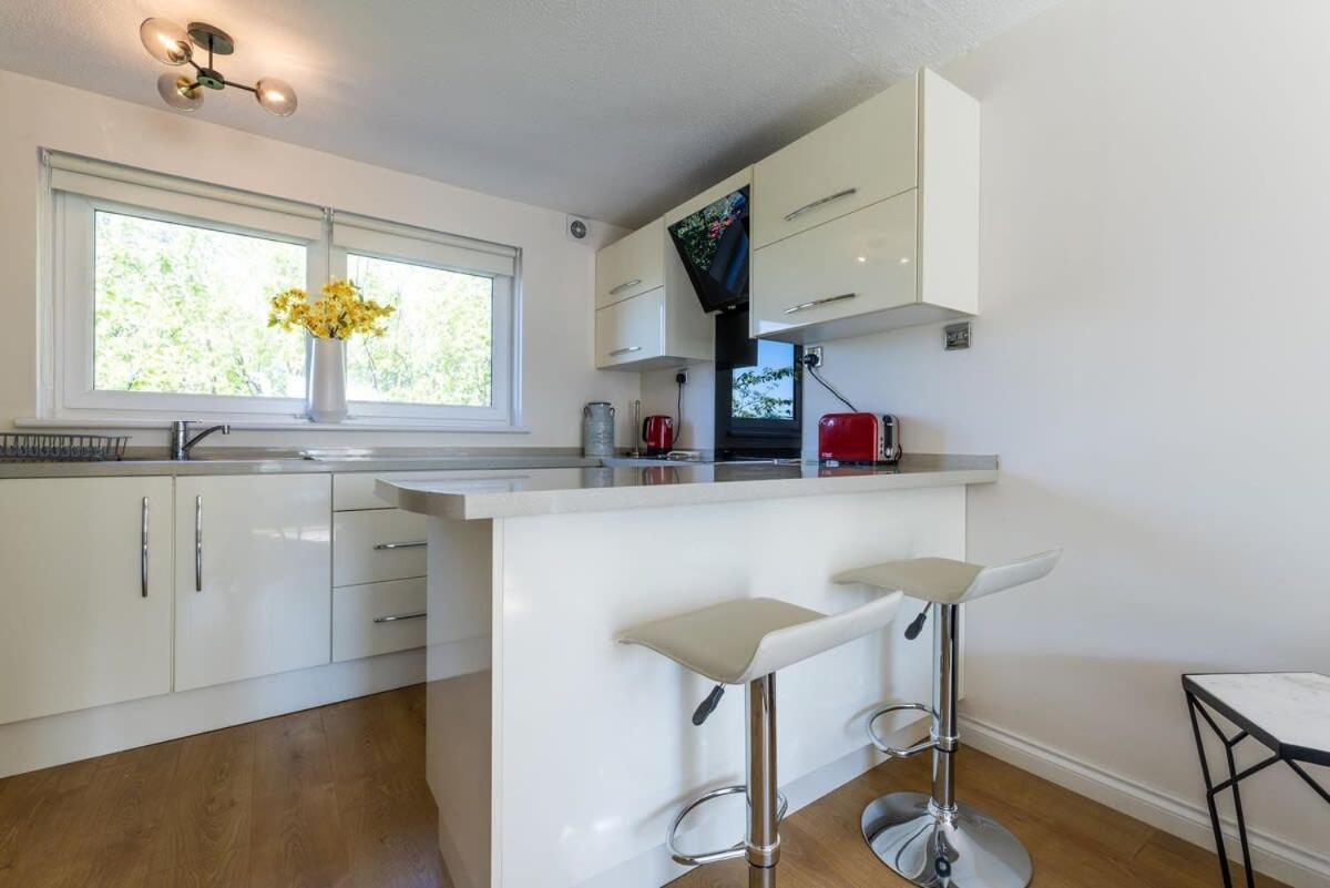 Stunning City Centre 1 Bed With Free Parking Glasgow Exterior foto